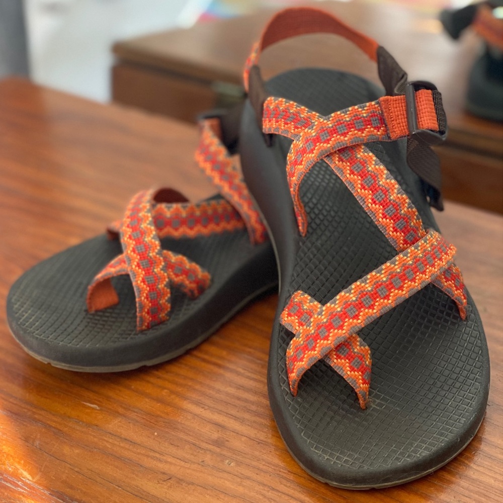 Chaco’s Women’s size 9 Orange, Pink, Red